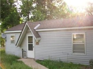 15791 Gardner Pl, Gardner, KS 66030