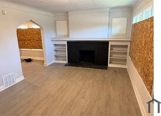 4 bed, 1887 sqft, $1,895 — Photo 3