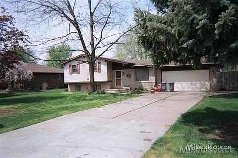 2nd image of 48100 Fuller Rd