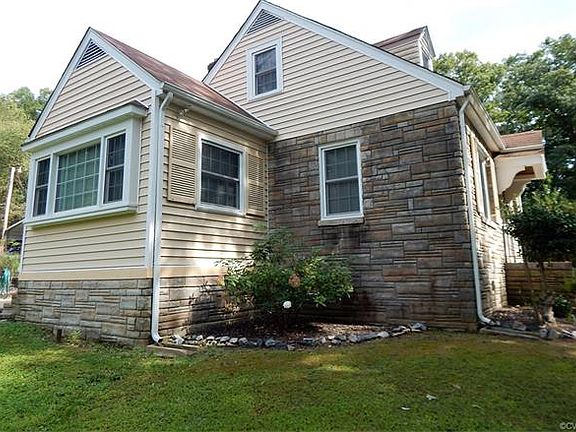 3rd image of 3701 Lynview Dr
