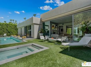 1175 Los Robles Dr, Palm Springs, CA 92262