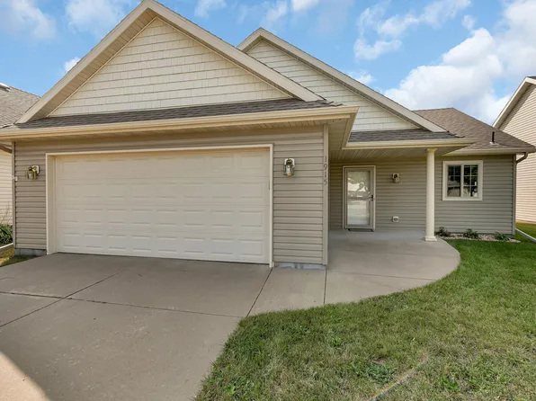 1915 W Oakes Dr, Saint Cloud, MN 56303