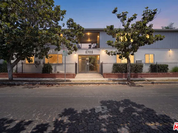 6705 De Longpre Ave, Los Angeles, CA 90028