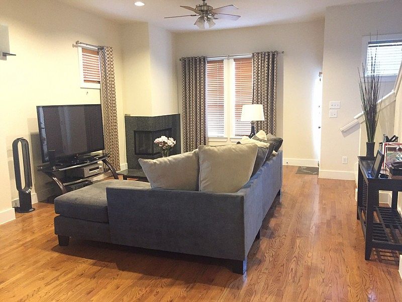 2nd image of 4830 Cedar Springs Rd APT 40