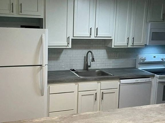 Kitchen - Premium Upgrade