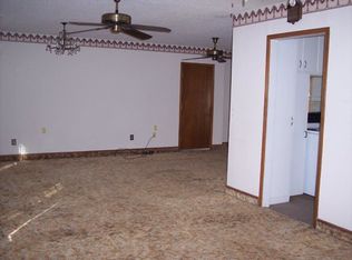 318 N Buckeye St, Stafford, KS 67578