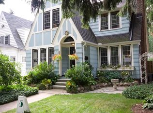 957 Sherman St, Ypsilanti, MI