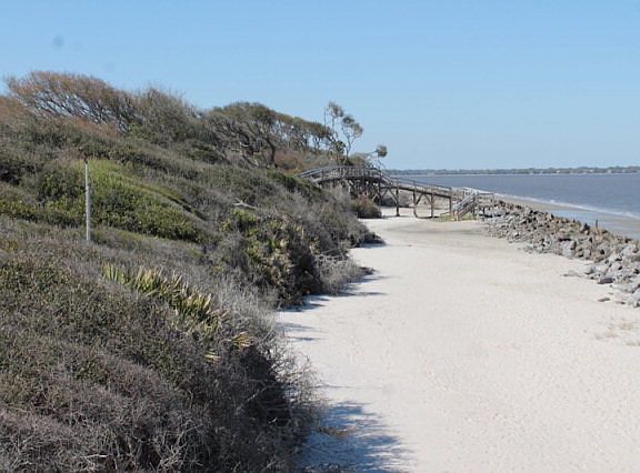 4th image of 1175 N Beachview Dr #162