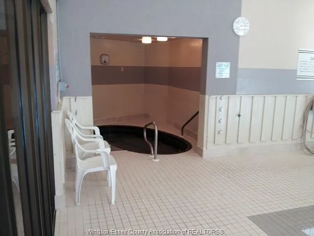 9099 Riverside Dr E #1401W — Photo 10