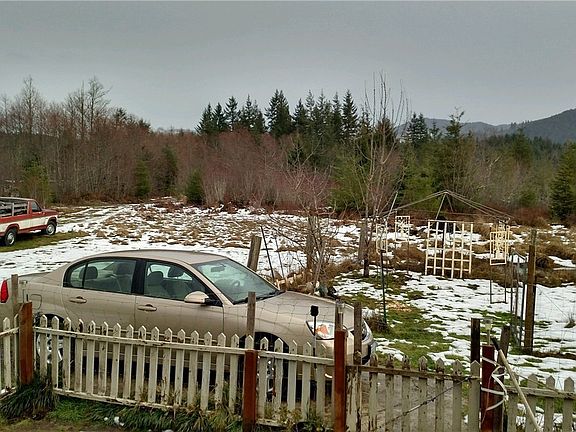 3rd image of 48310 144th Ave E