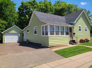 1917 3rd St, Eau Claire, WI 54703