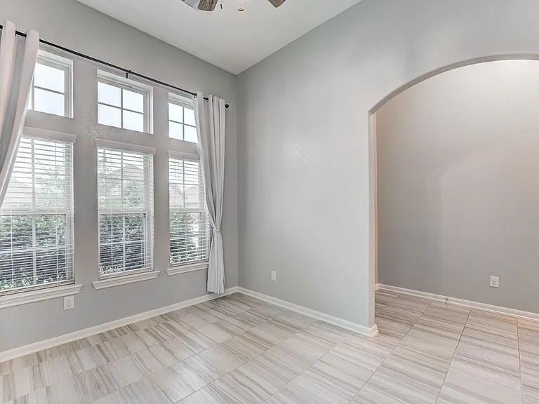 255 Dale Ridge Ln — Photo 8