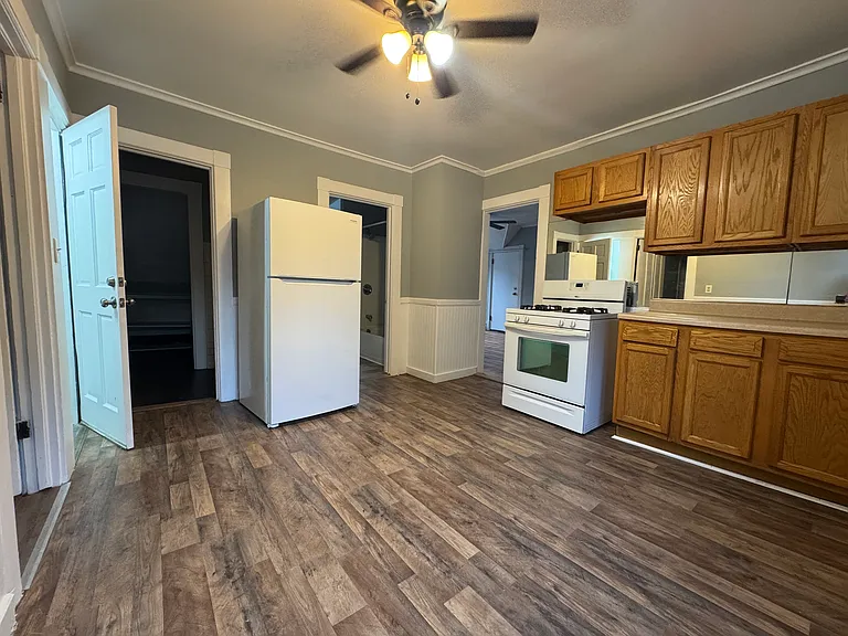 59 Dwight St #C3 — Photo 14