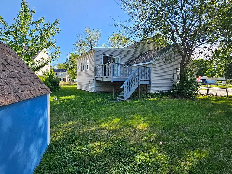 22 Plymouth Dr — Photo 20