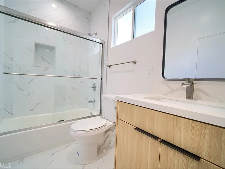 259 S Avenue 54 #1/2 — Photo 14