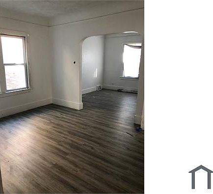 5th image of 19015 Riverview St