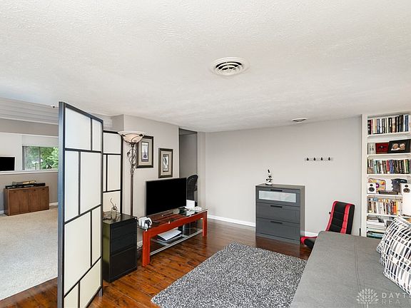 5th image of 4213 Carthel Dr