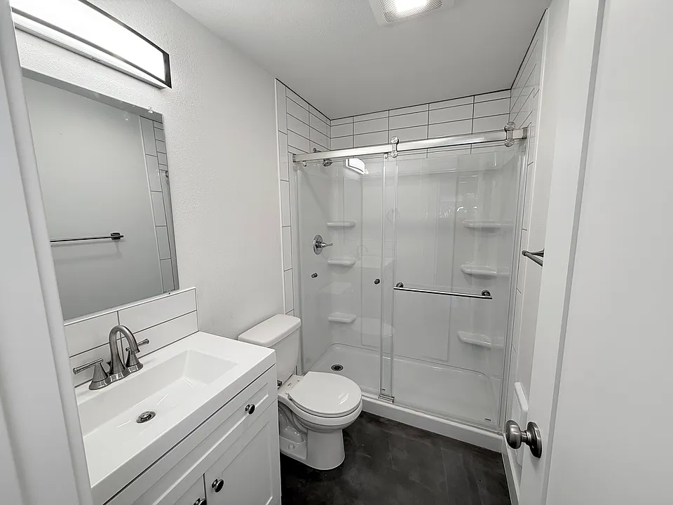 17910 SE Division St #4