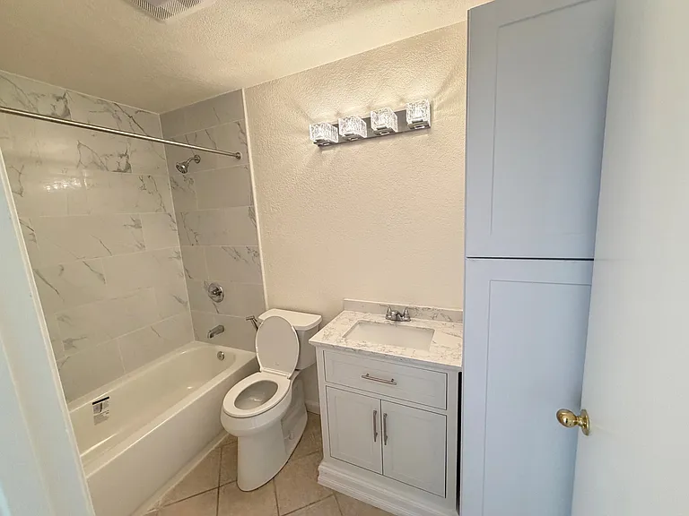2905 Niagra St #168 — Photo 5