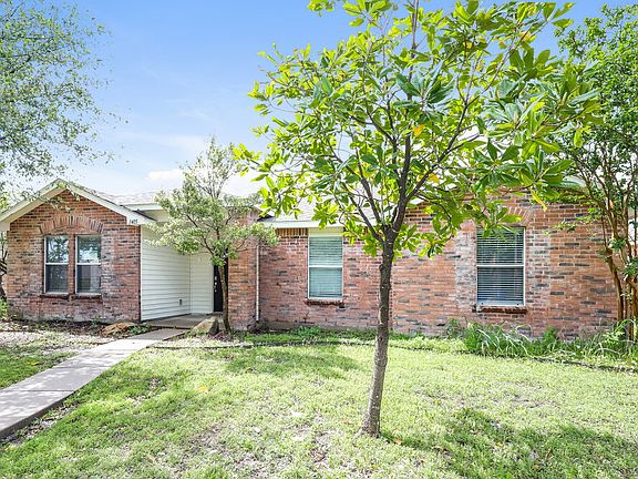 3rd image of 1405 Scottsdale Dr