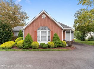 24 Morden Close #1000, Freehold, NJ 07728