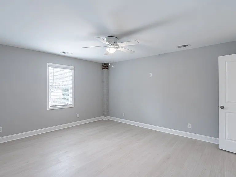 3250 Bagnal Dr — Photo 10