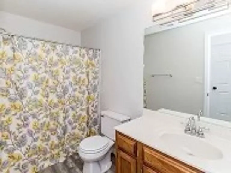 2300 S Hastings Ct — Photo 10