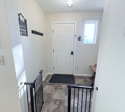 2nd image of 226 2nd St E