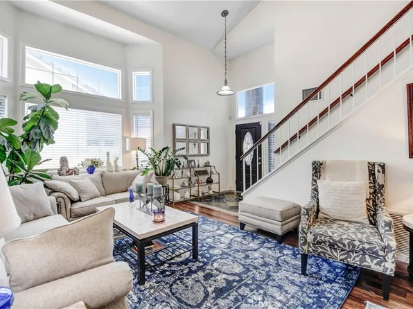 13723 Berkeley Ct, Fontana, CA 92336