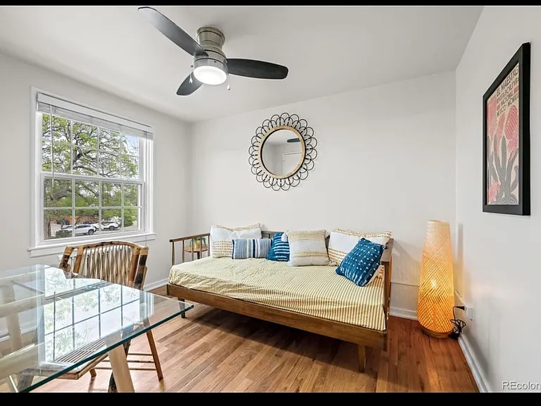 2828 N Jasmine St — Photo 15