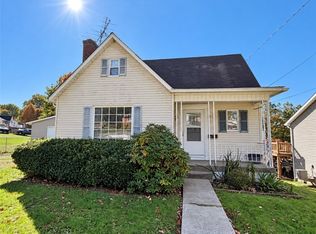 808 Davidson Ave, Connellsville, PA 15425