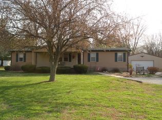 413 Highway 69 N, New Harmony, IN 47631