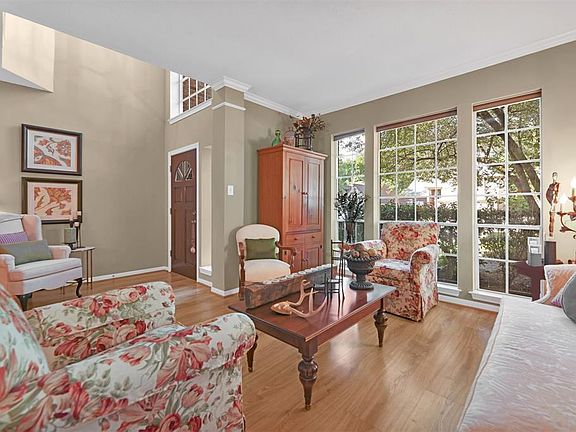 4th image of 3506 Kings Mountain Dr