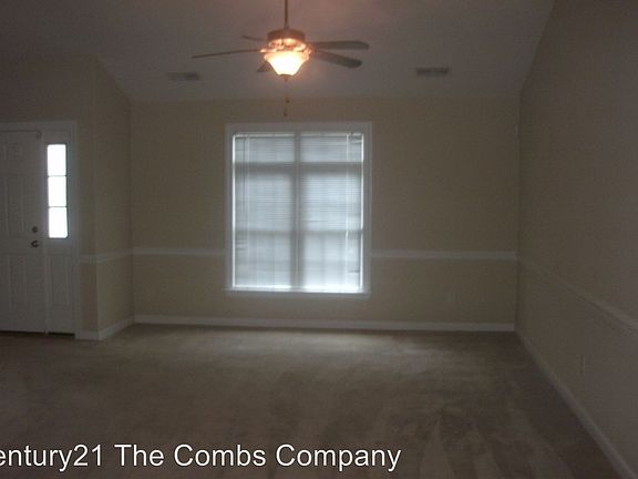 2nd image of 2709 Shire Ln