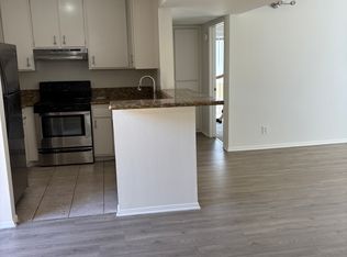 17450 Burbank Blvd #217, Encino, CA 91316