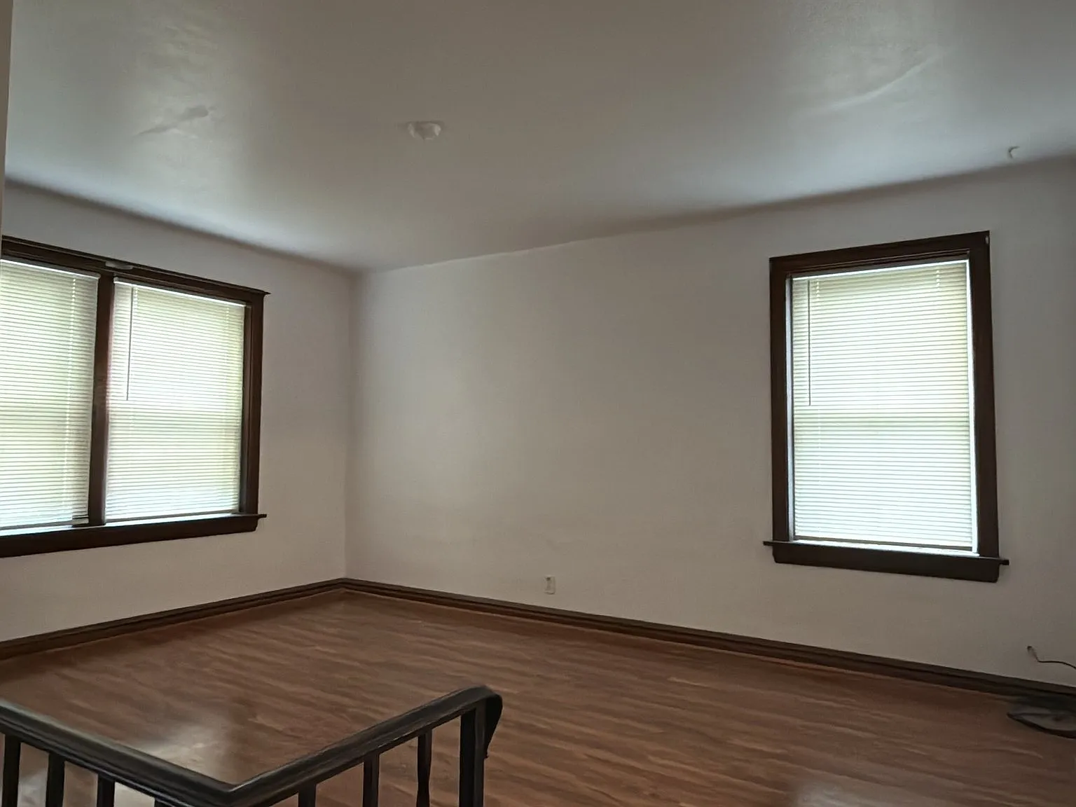 5470 Loughborough Ave — Photo 3