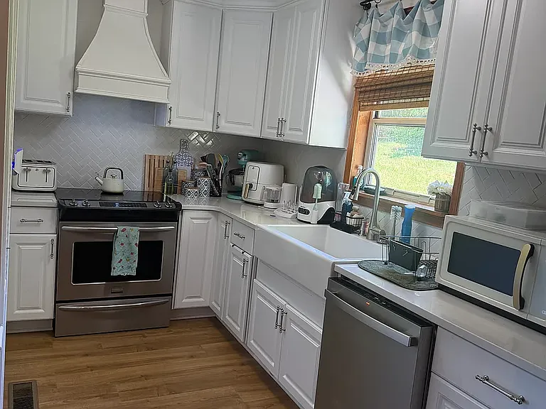 12335 Reedy Creek Rd — Photo 11