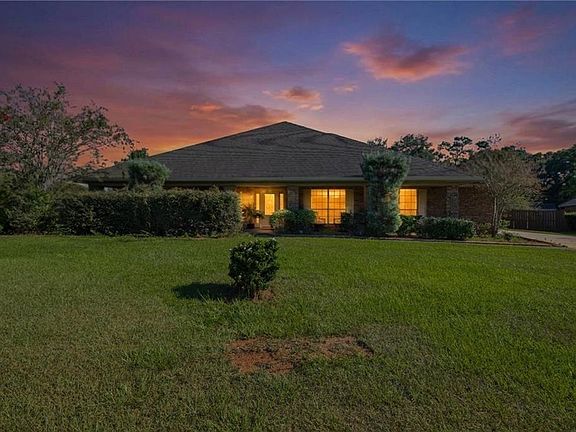 2nd image of 10715 Hunters Ct E