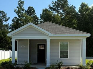 224 Ashworth Dr, Tabor City, NC 28463