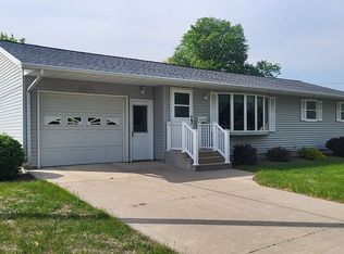 610 Haarfager Ave N, Canby, MN 56220