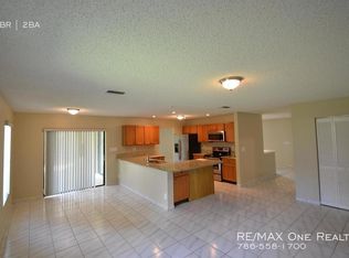 14381 Blackberry Dr, Wellington, FL 33414