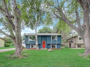 11209 Louisiana Ct W, Champlin, MN 55316