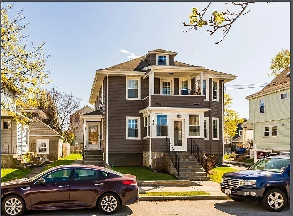 153 Alder St — Photo 1