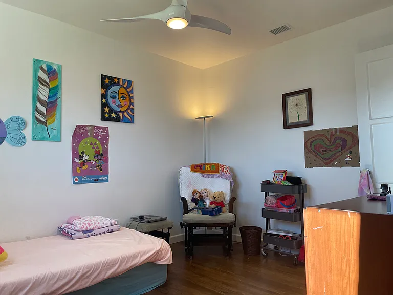 843 Grove Ave — Photo 26