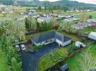 4515 Long St, Sweet Home, OR 97386