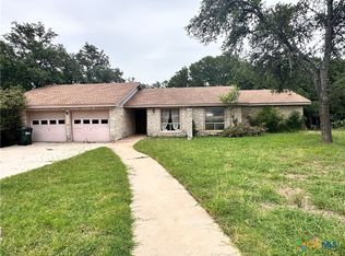 202 Oak Ridge Dr, San Marcos, TX 78666