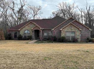 159 Stone Brook Dr, Henderson, TX 75654