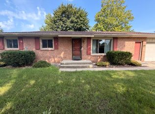 7865 Ridgewood Dr, Jenison, MI 49428