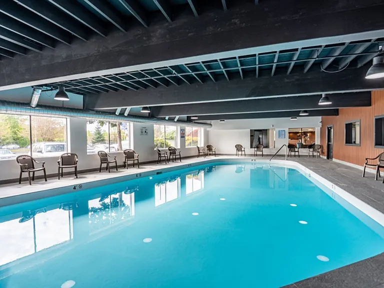 Thea Apartments — Photo 15