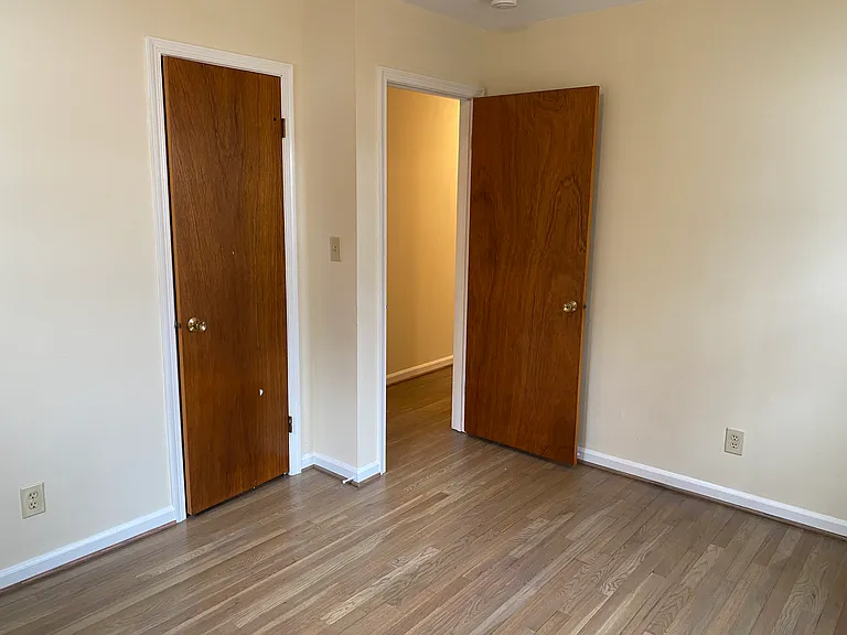 218 Mona Dr — Photo 27
